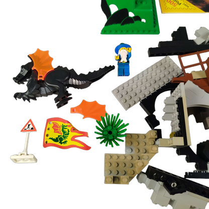 LEGO 6082 Fire Breathing Fortress Burg