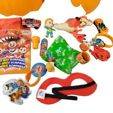 Zuru Bundle Super Hero Surprise Set von 6 Figuren & Zubehör