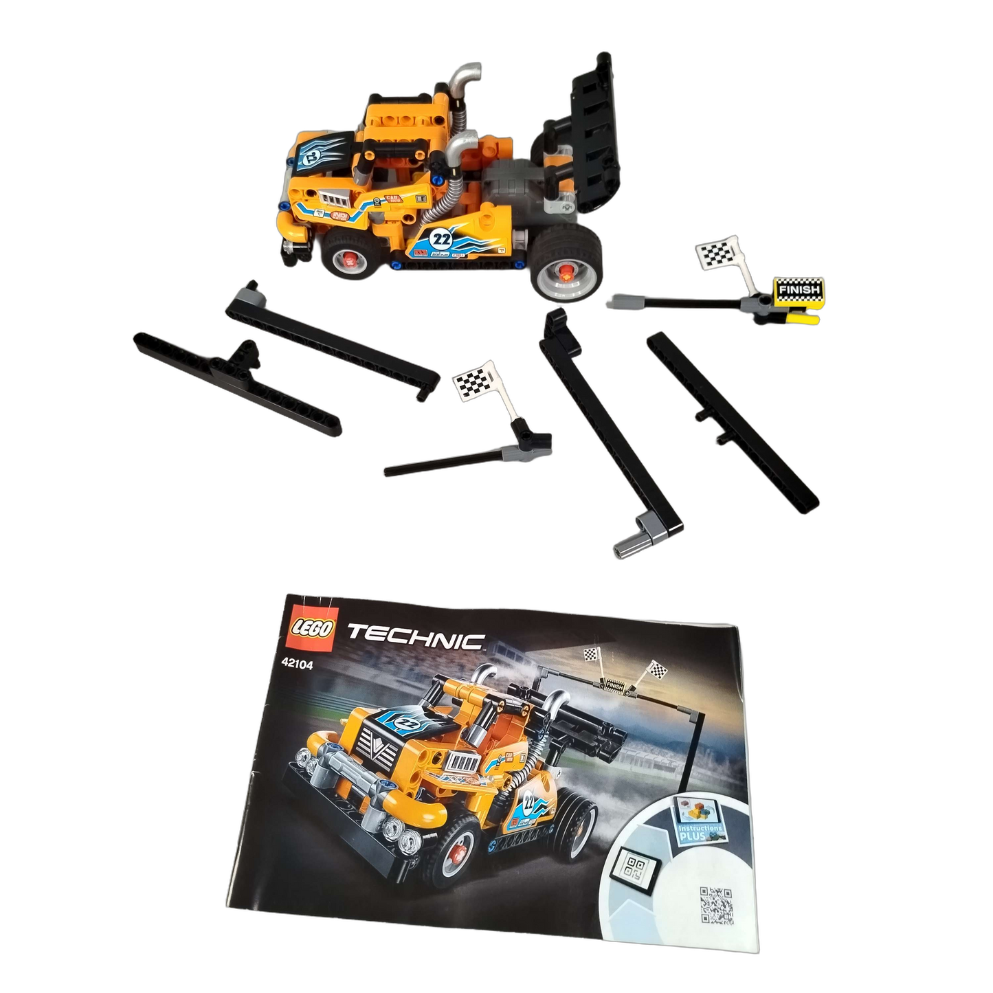 LEGO Technic 42104 Renn-Truck Bausatz
