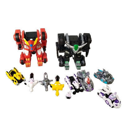 Monkart Bundle Mecha Set von 12 Black Mecha & Red Mecha Actionfiguren