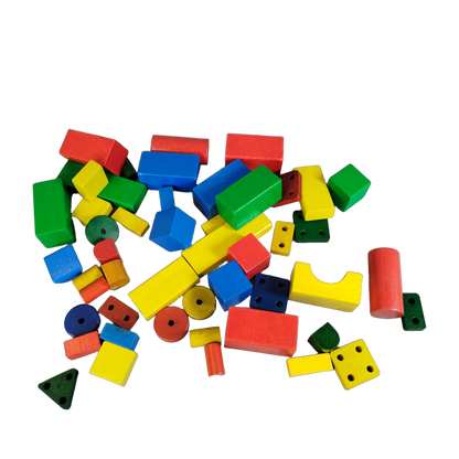 Holzbausteine Set mit geometrischen Formen