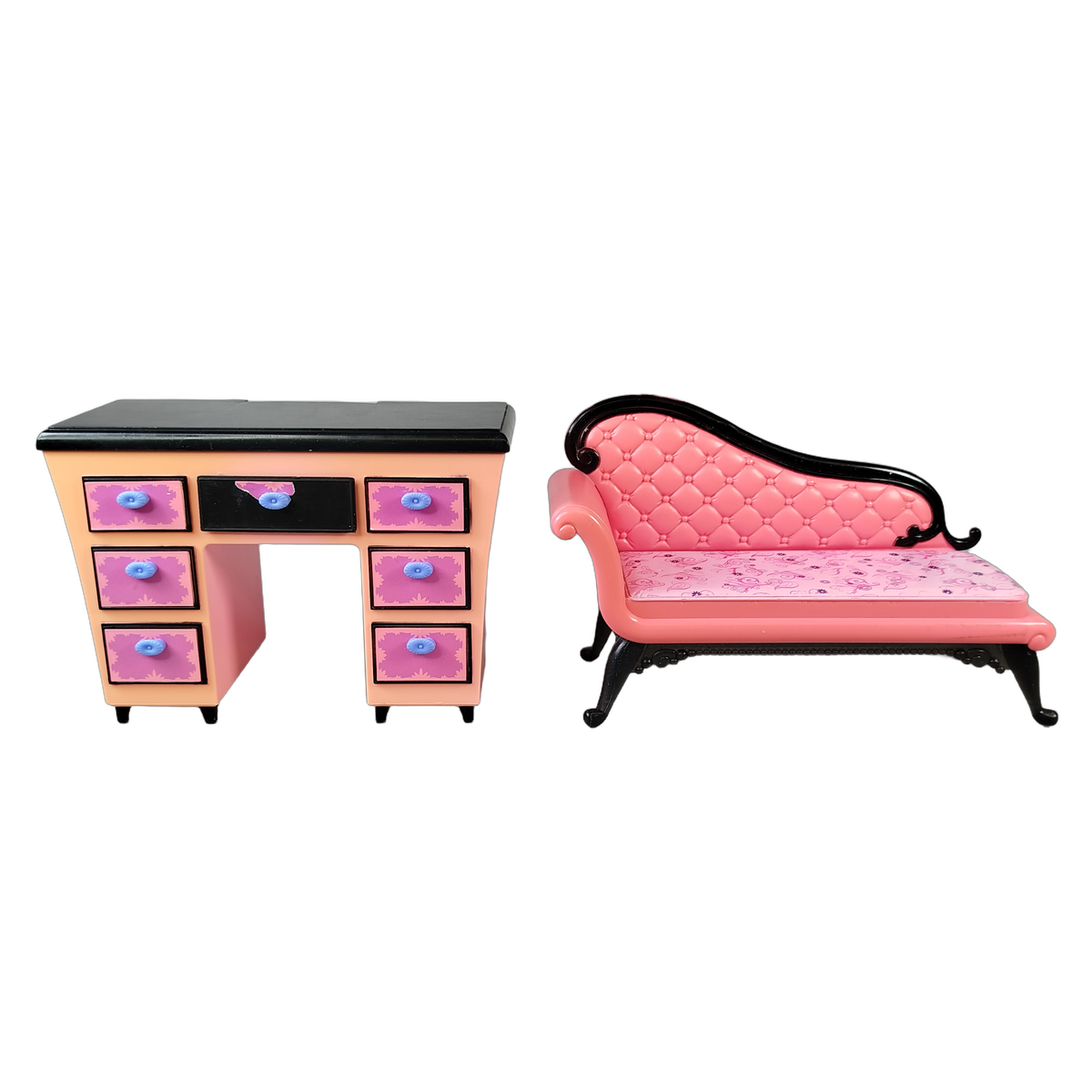 Mattel Bundle Barbie Set von 3 Puppenmöbel Esstisch, Schminktisch