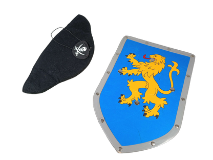 Bundle Ritter & Pirat Set Kostüme, Ritterhelm, Schild, Piratenhut
