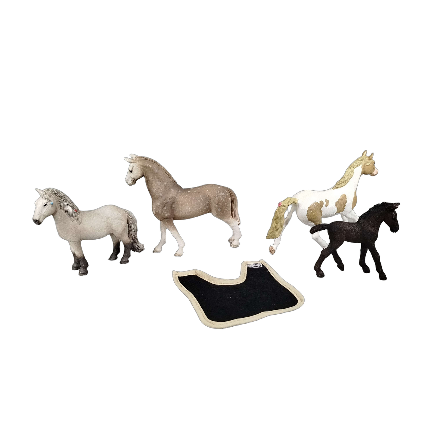 Schleich Bundle 4x Pferde Figuren mit Satteldecke