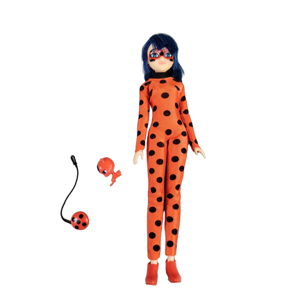 Bandai Ladybug 26 cm Modepuppe beweglich, ab 3 Jahre