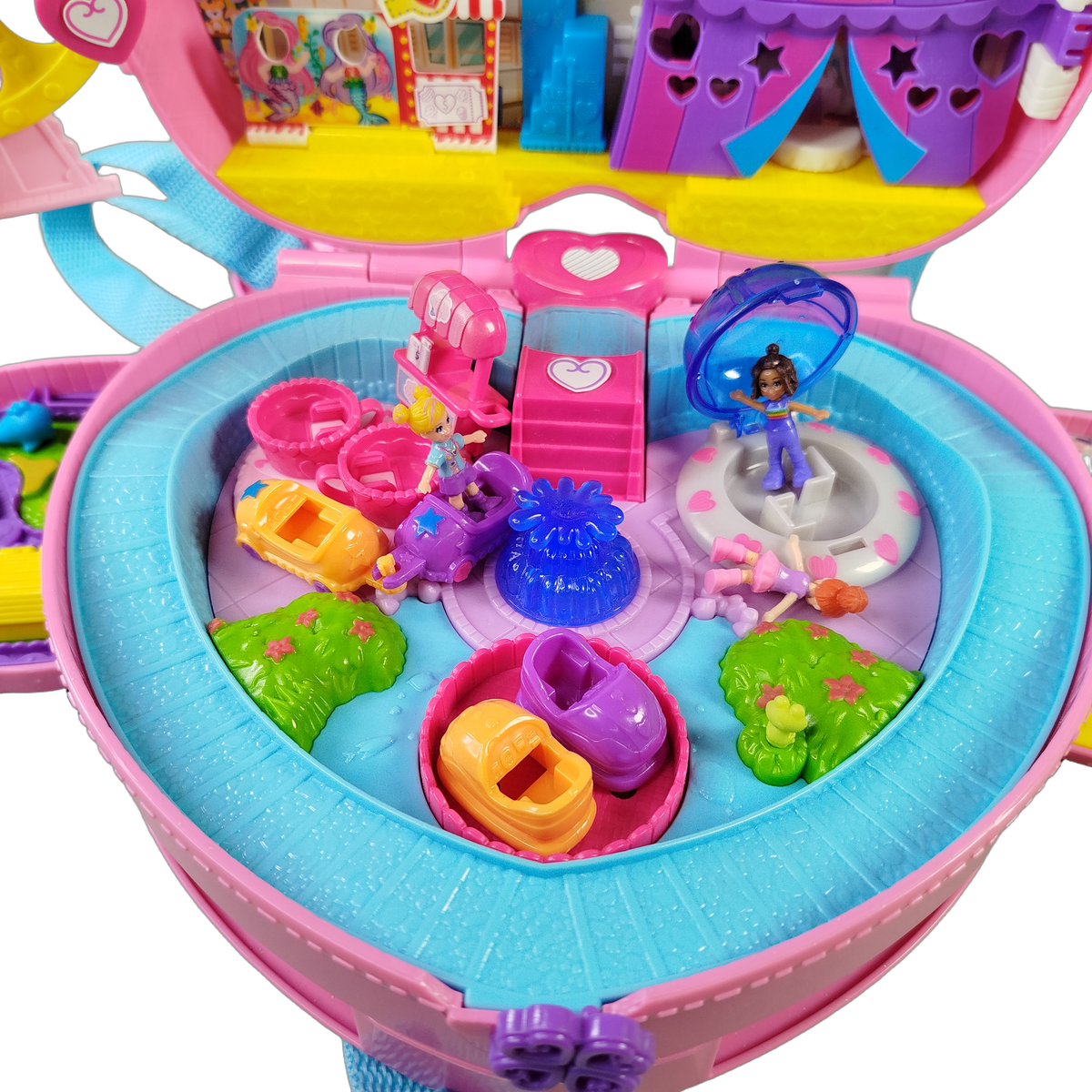 Mattel Polly Pocket Herz-Rucksack Spielset mit Zubehör