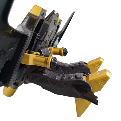 Spin Master DC Batwing 2-in-1 Fahrzeug mit 2 Figuren