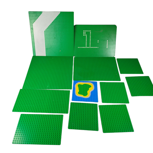 LEGO Bundle Set von 12 Bauplatten Grundplatten