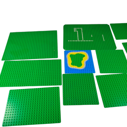 LEGO Bundle Set von 12 Bauplatten Grundplatten
