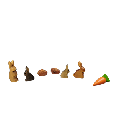 Ostheimer Bundle Set von 7 Hasen & Karotte Holzfiguren