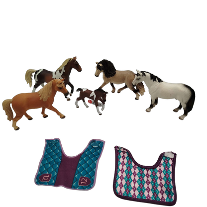Schleich Bundle Pferde Set von 7 Figuren & Zubehör