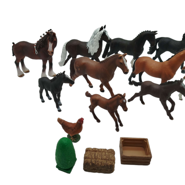 Schleich Bundle Pferdehof Set von 13 Figuren & Zubehör