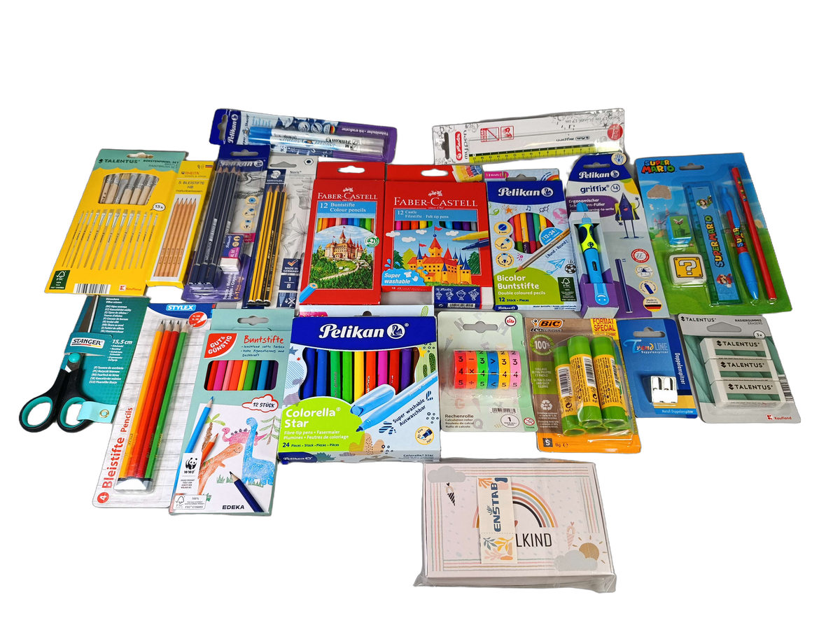 Nintendo Bundle Super Mario großes Set Stifte & Schere, Neuwertig