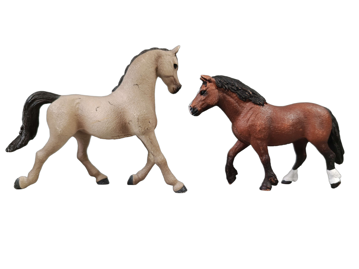 Schleich Tiere Bundle Pferde 16 Teile Figuren & Zubehör
