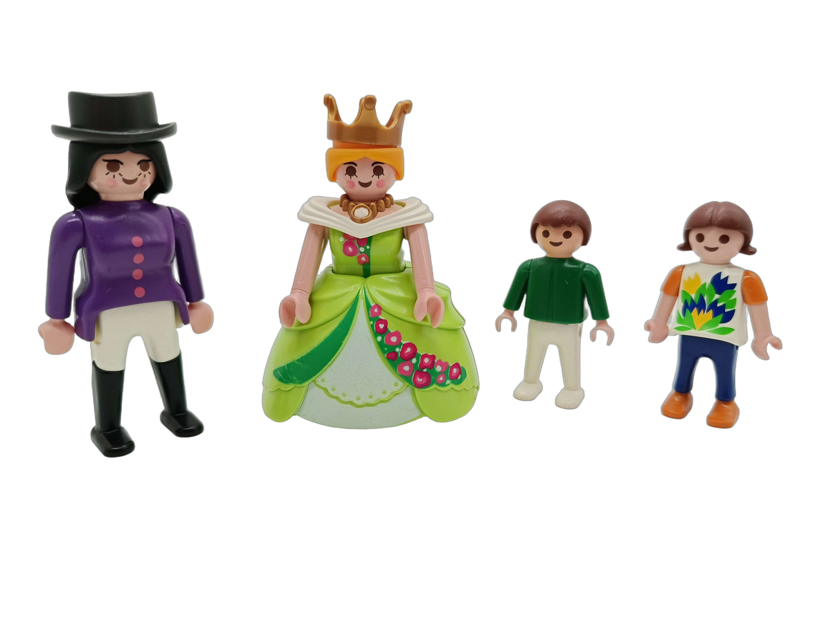 Playmobil Bundle Set von 13 Figuren, Tiere & Zubehör