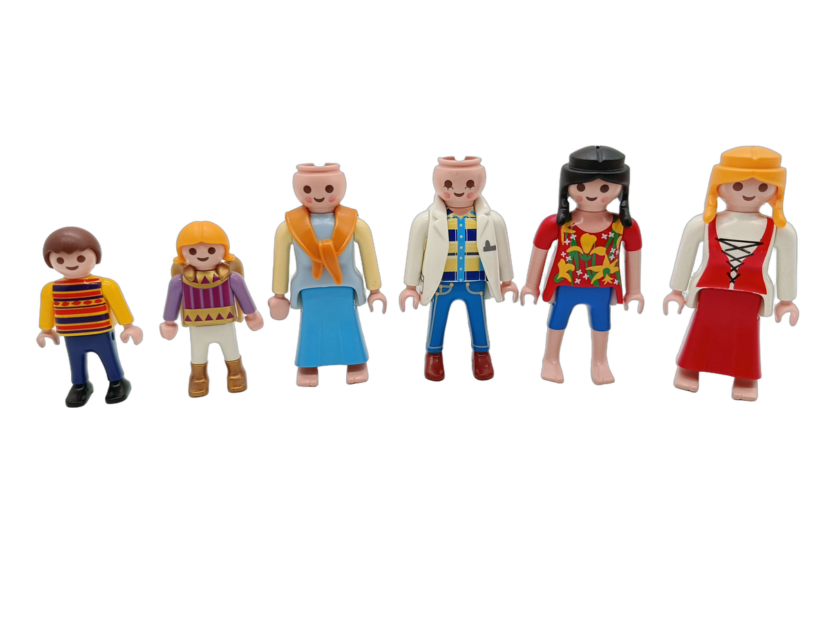 Playmobil Bundle Set von 13 Figuren, Tiere & Zubehör