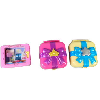 Mattel Bundle Tiny Games, Yellow Stars & Schloss Set von 3 Koffersets