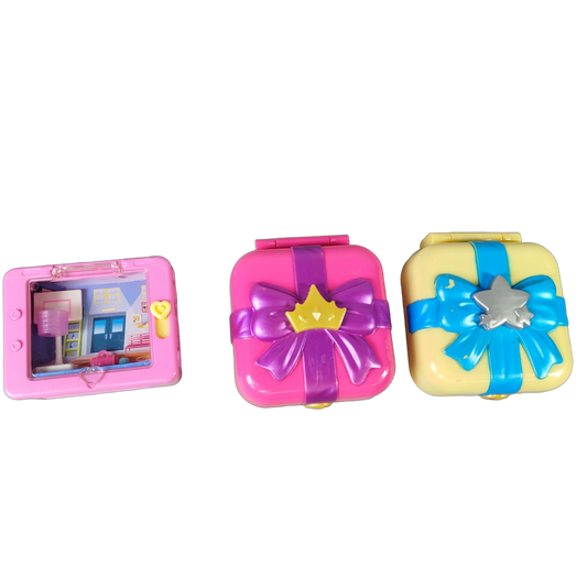 Mattel Bundle Tiny Games, Yellow Stars & Schloss Set von 3 Koffersets