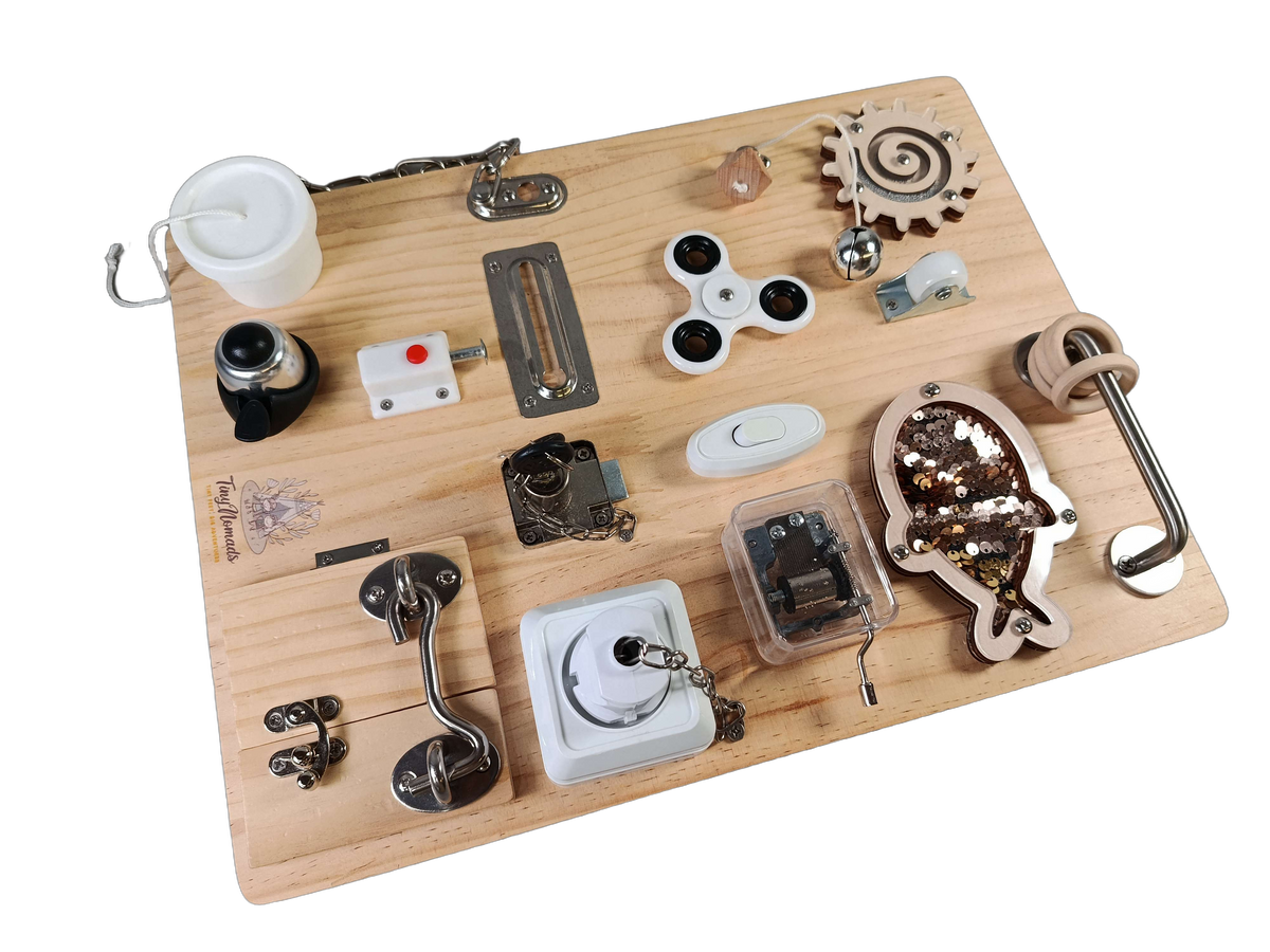 Tiny Nomads Montessori Motorikbrett aus Holz mit Musikdose & Schaltern