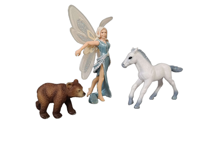 Schleich Bundle Bayala 3 Teile Figuren, Fee, Fohlen & Bärenjunges
