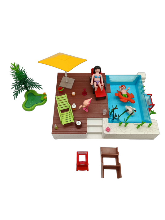Playmobil Swimmingpool mit Terrasse 5575 Spielset mit Zubehör