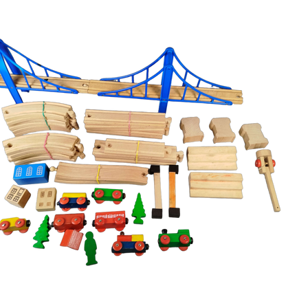 Holzeisenbahn Straßen & Schienen Deluxe Set mit Hängebrücken & Zubehör