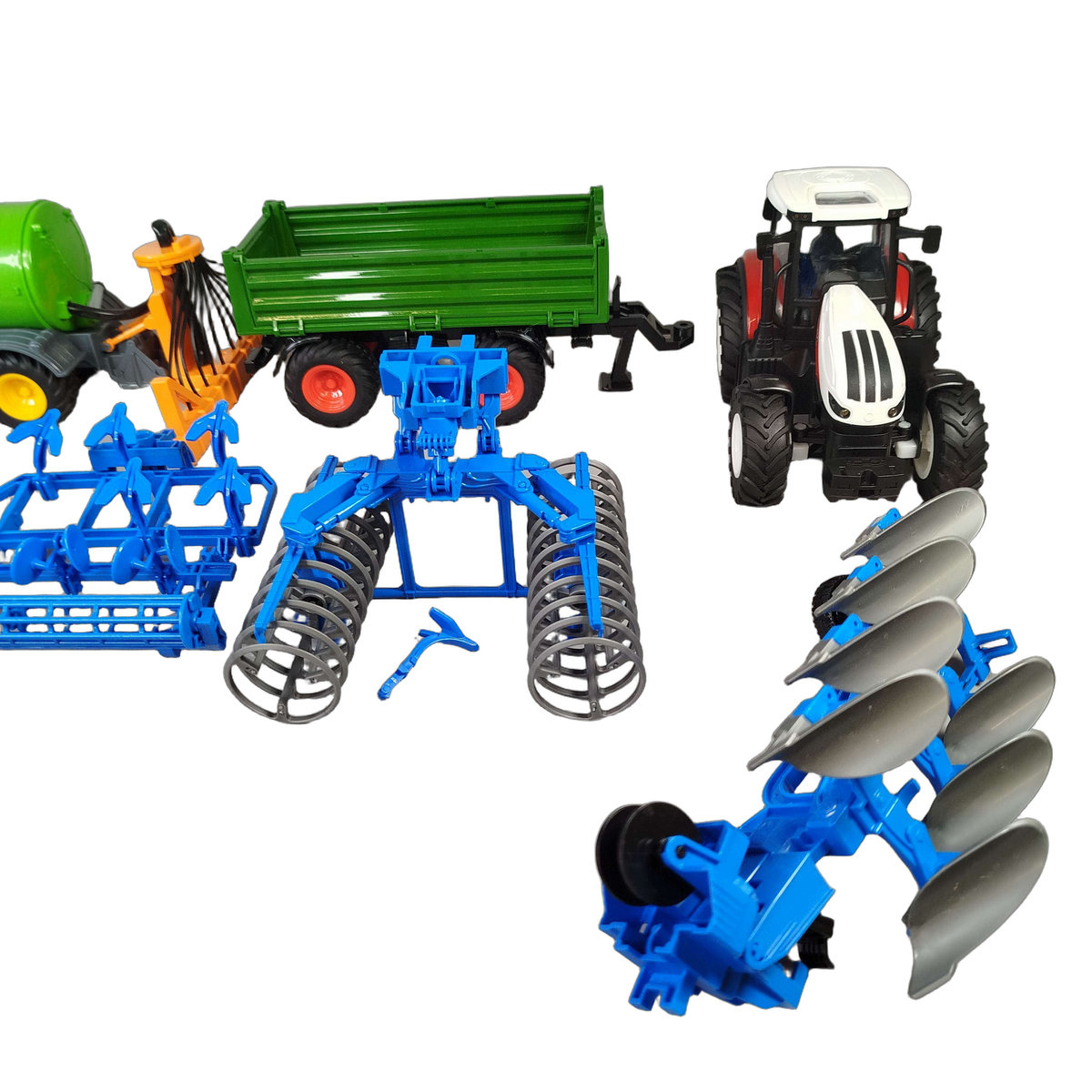 Bundle Landwirtschaft großes Set RC-Traktor, Anhänger, Pflüge
