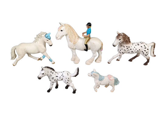 Schleich Tiere Bundle 4 Teile Pferde & Reiterfiguren Knabstrupper