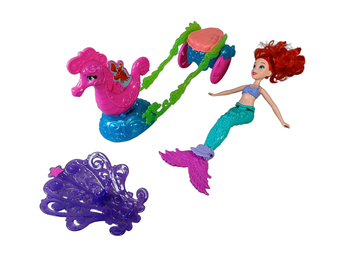 Hasbro Ariel Meerjungfrau Puppe & Kutsche, mit Zubehör