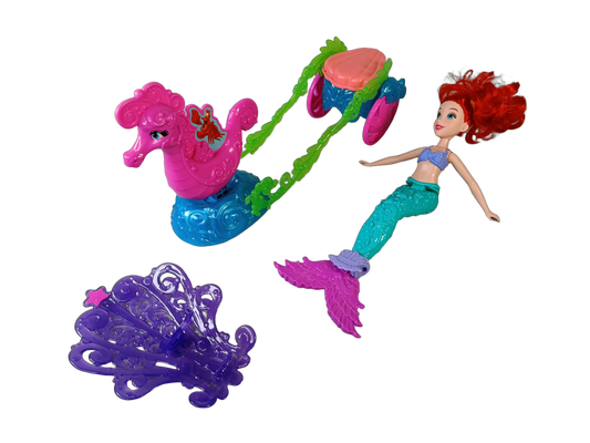 Hasbro Ariel Meerjungfrau Puppe & Kutsche, mit Zubehör