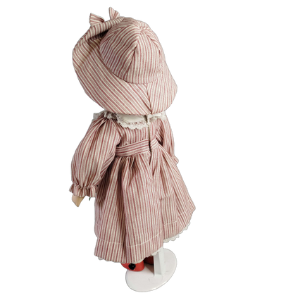 Vintage Porzellanpuppe 43 cm mit Standfuß, Sonnenblumen-Kleid