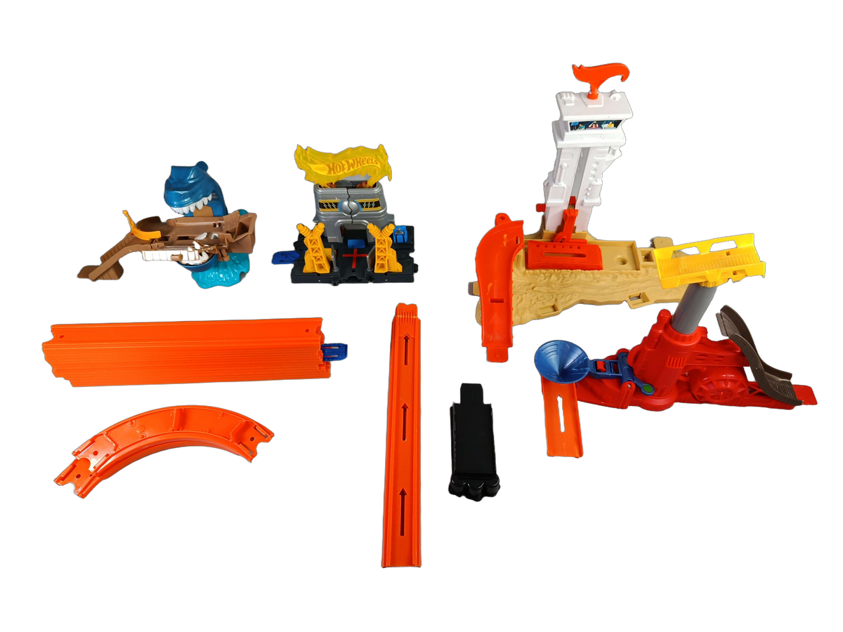 Mattel Bundle Hot Wheels Shark Attack & Launcher Set Rennbahn