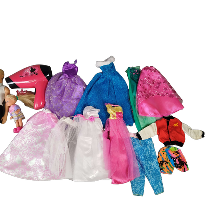 Bundle Hochzeitspaar großes Set Puppen & Zubehör Kleidung & Föhn