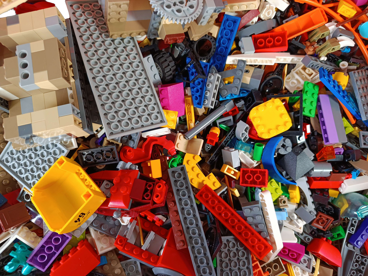 Konvolut LEGO ca. 3,1 kg Bausteine & Teile, Disney 100, ab 3 4 5 Jahre