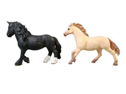 Schleich Tiere Bundle Cowboy Set Pferde, Zaun & Zubehör