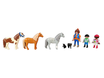 Playmobil Reitstall mit Paddock 7696 Spielset mit Zubehör