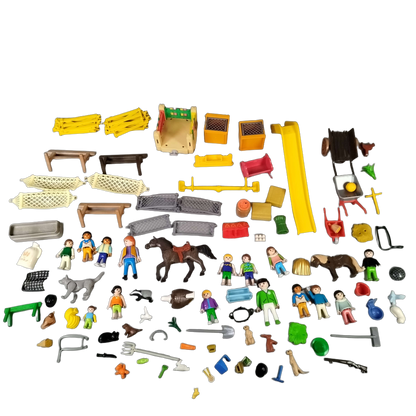 Playmobil Bundle Bauernhof Spielplatz Set Figuren & Tiere & Zubehör