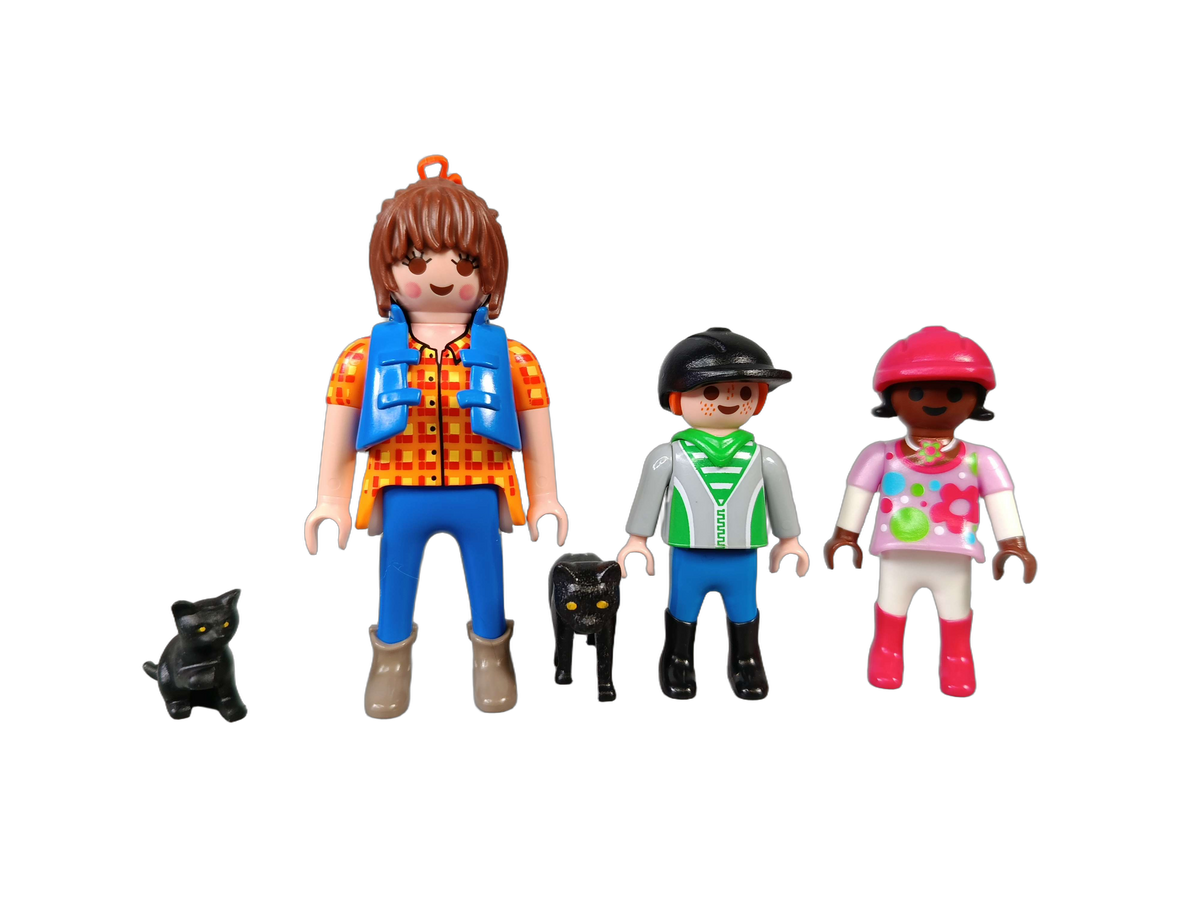 Playmobil Reitstall mit Paddock 7696 Spielset mit Zubehör