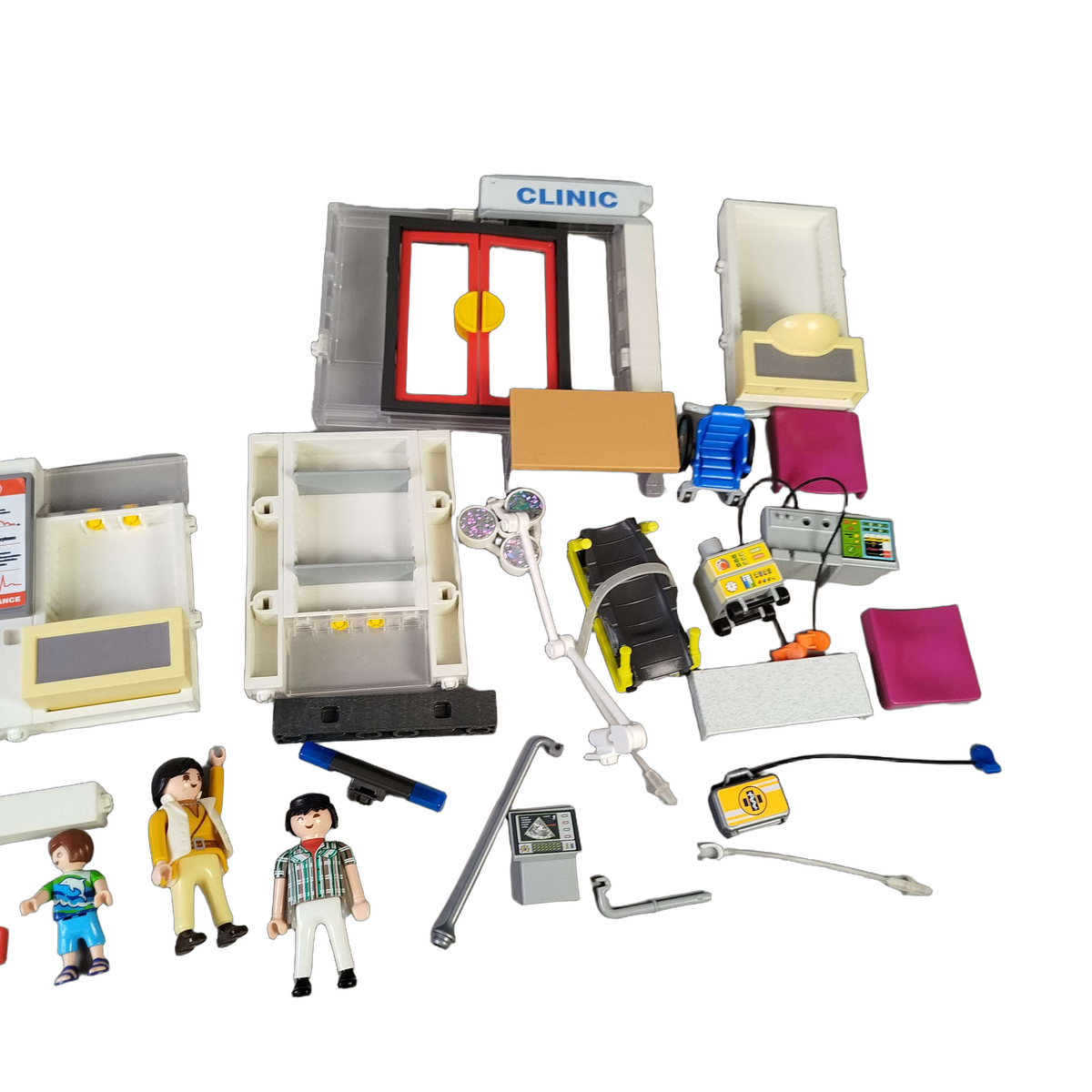 Playmobil Krankenhaus & Krankenwagen Spielset mit Figuren & Zubehör