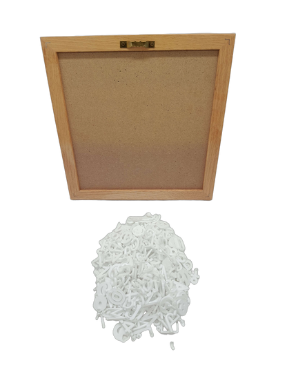 Montessori Buchstaben-Stecktafel aus Filz mit Holzrahmen Lernspiel