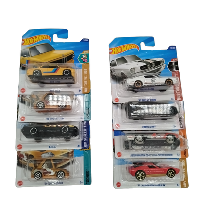 Hot Wheels Bundle Toyota Supra K.I.T.T. Set von 7 Modellautos, Neu