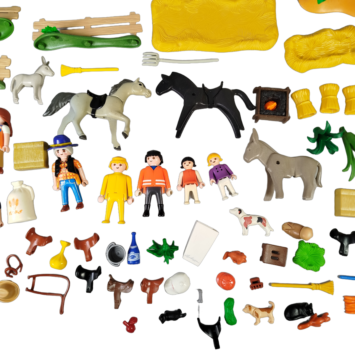 Playmobil Bundle Reiterhof 4167 4159 Set von 2 Figuren & Tiere