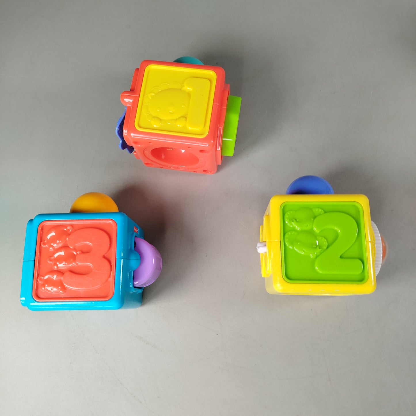 Bundle Montessori Lernbausteine & Becher