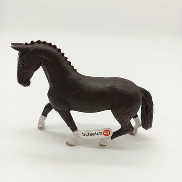 Schleich Pferde Set von 3 Figuren – braun, schwarz & Fohlen