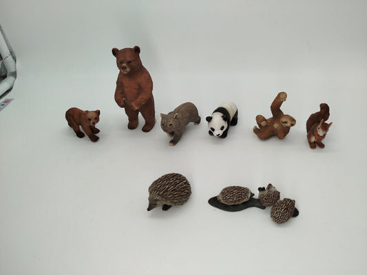 Schleich Tierfiguren Set von 8 – Braunbären, Panda & mehr