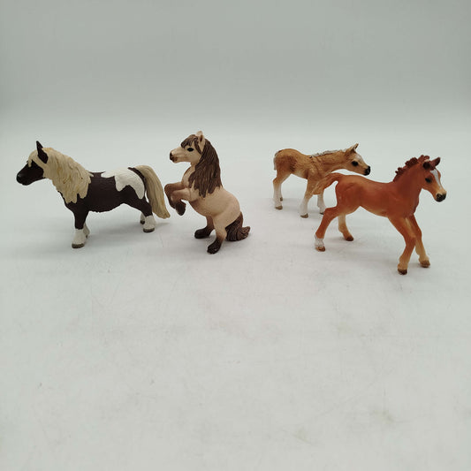 Schleich Bundle Pferde Set von 4 Figuren, gebraucht, ab 3 Jahre 