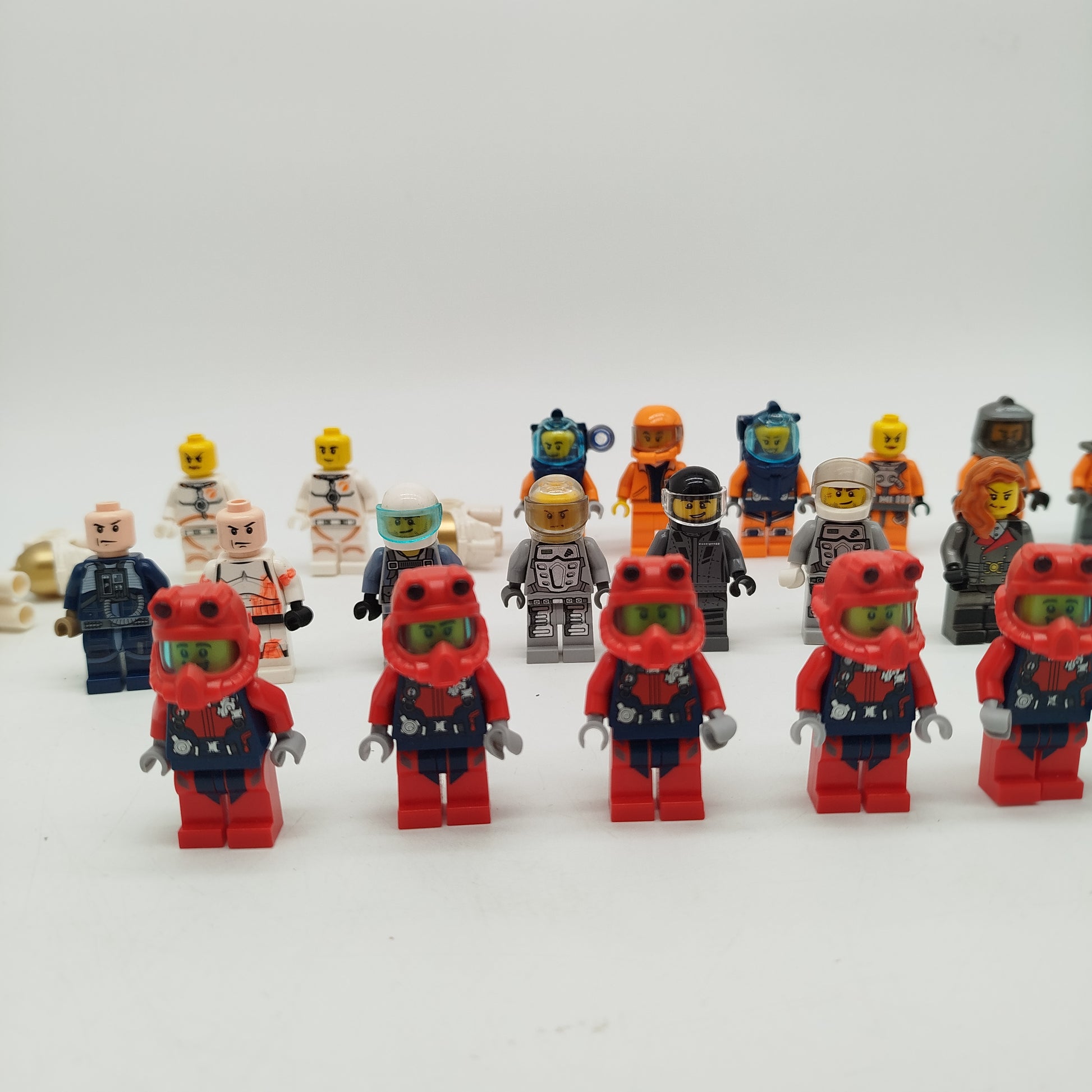 LEGO Minifiguren Set – Weltraum & Piloten, 22 Figuren