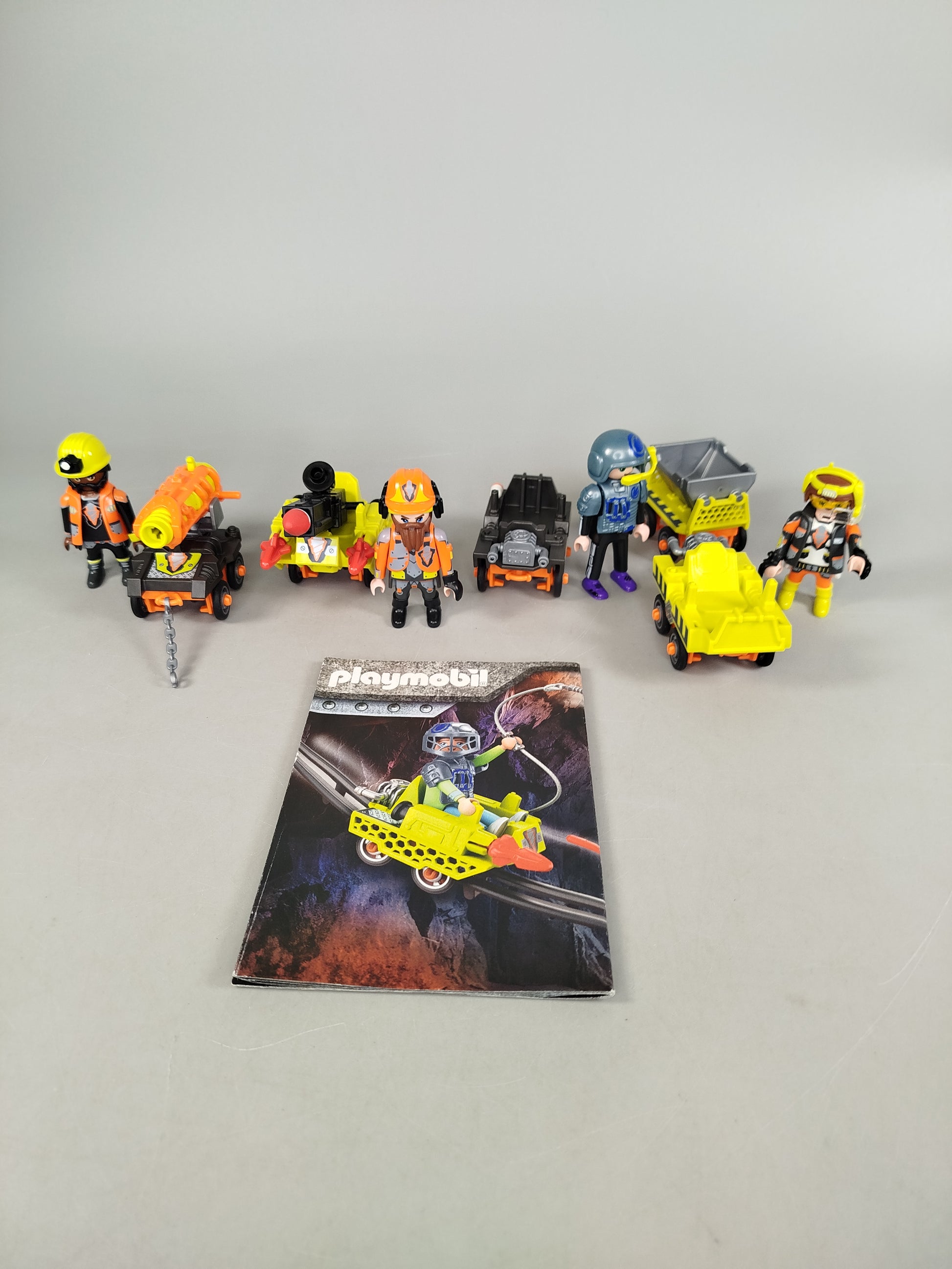 Playmobil Dino Rise Abenteuerset 70925, 70929 – mit Figuren & Fahrzeugen