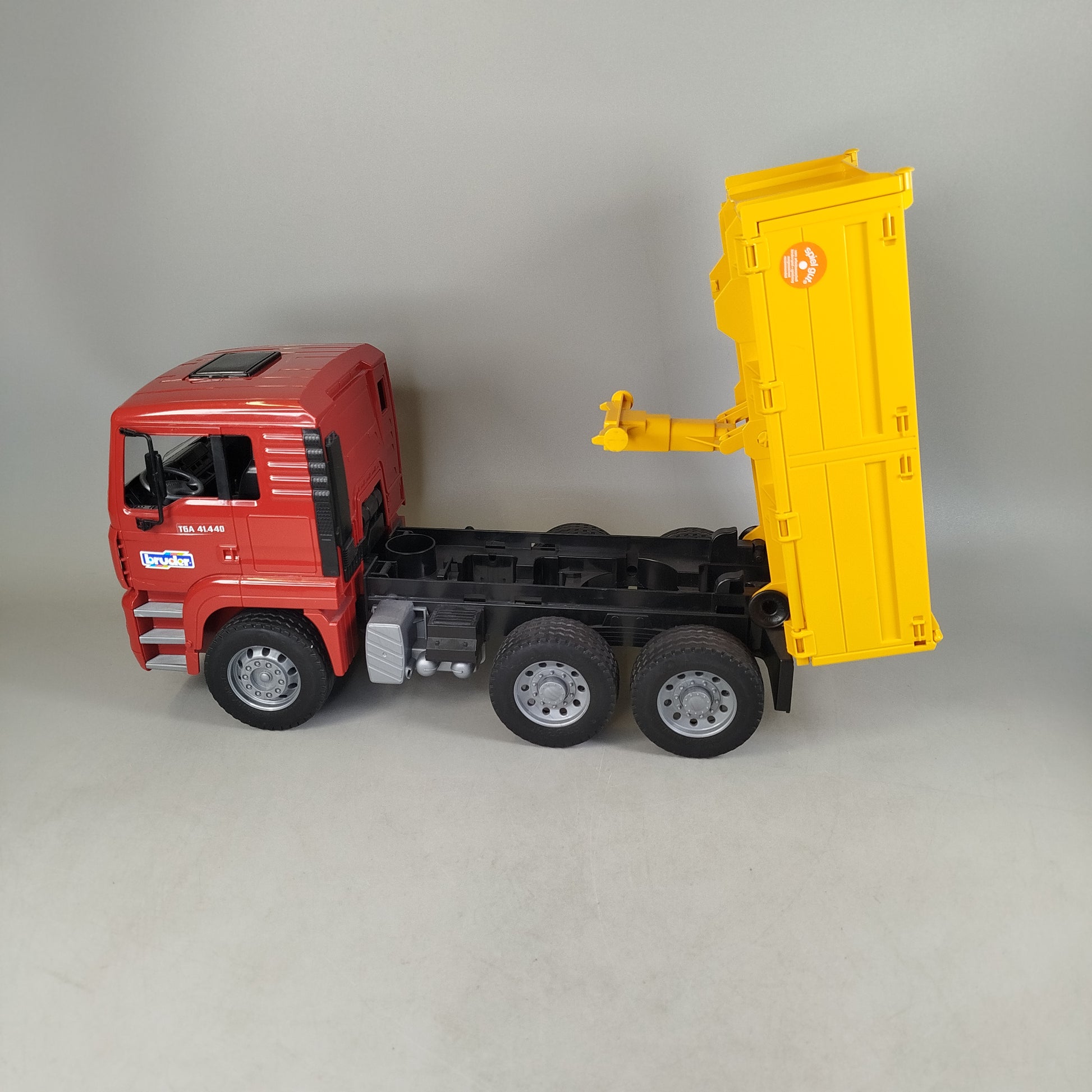 Bruder Bundle MAN TGA Liebherr 912 2er Kipper & Bagger, gebraucht, ab 3 Jahre 