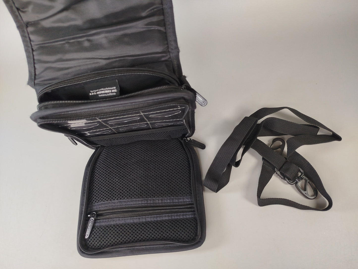 Nintendo Tragetasche für Handheld-Konsolen Game Boy und DS Zubehör, neuwertig